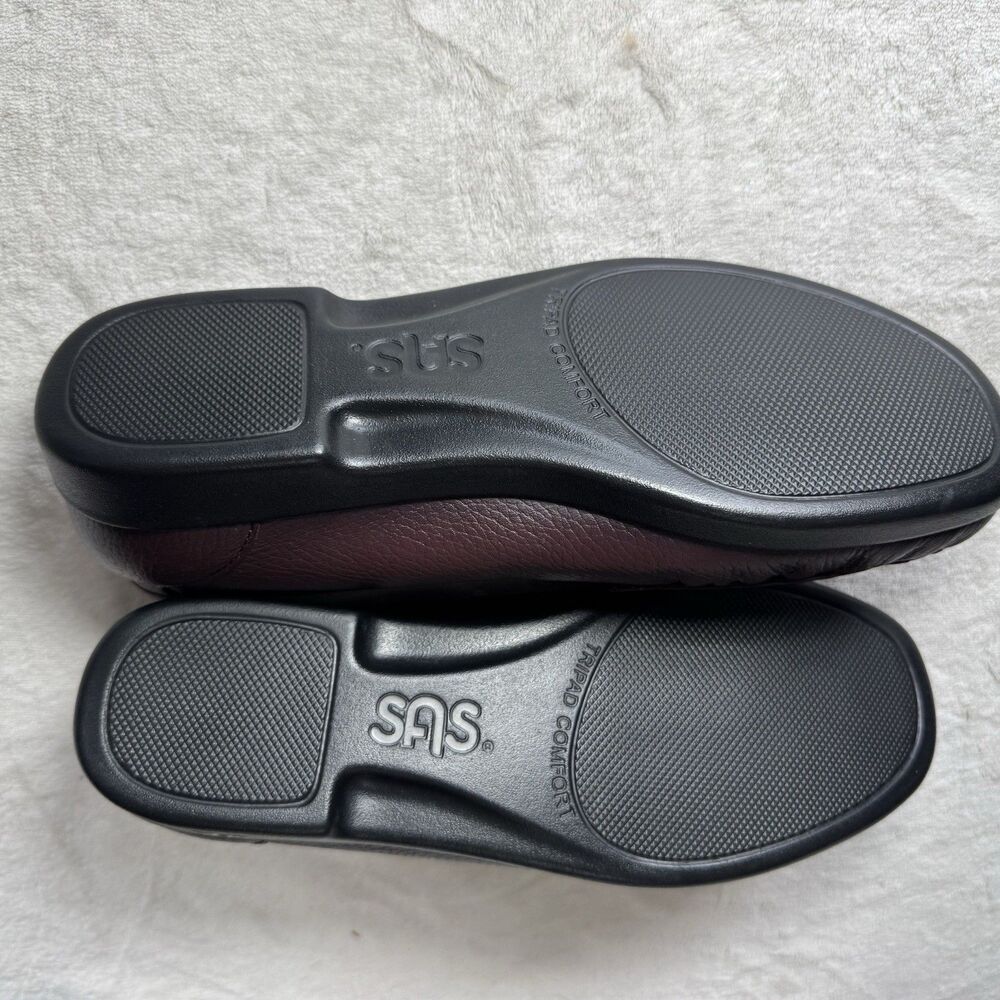 SAS Tripad Comfort Women’s Burgundy Leather Slip-On Loafers New W/O Box 8.5 WW - Picture 3 of 9
